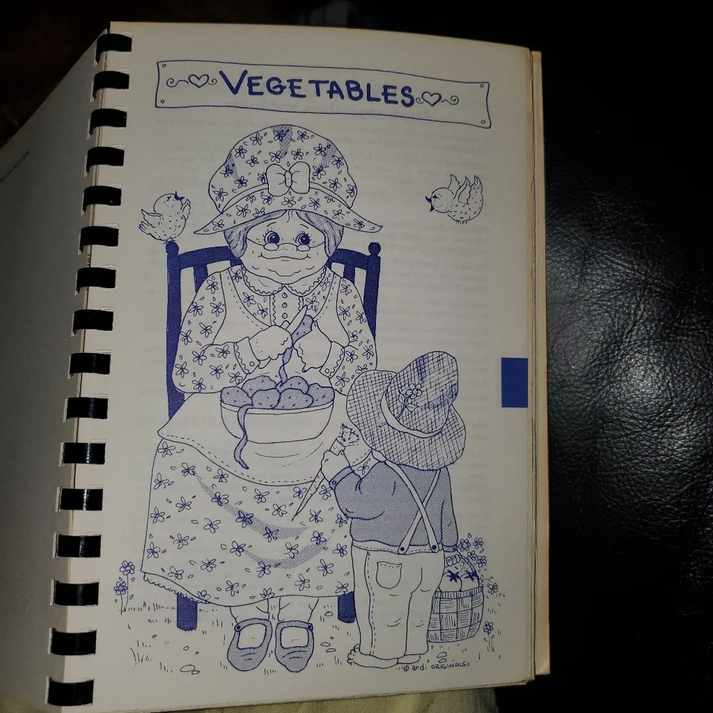 COOKBOOK & CHICKEN VERTICAL COOKER